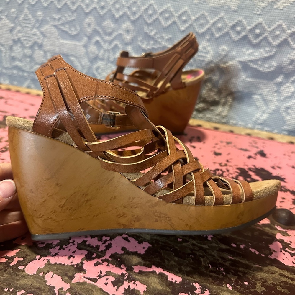 DR SCHOLLS wooden wedge brown sandal sz 8 - NWT - Picture 3 of 8